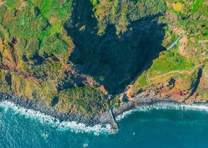 Isabel By Madeira Ribeira Brava